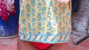 Indian bhabhi bath outdoor